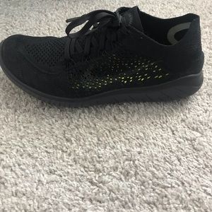 MEN’S Nike Running Shoe